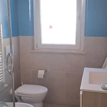 בית הארחה Roma Express לדיספולי