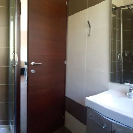 בית הארחה Roma Express